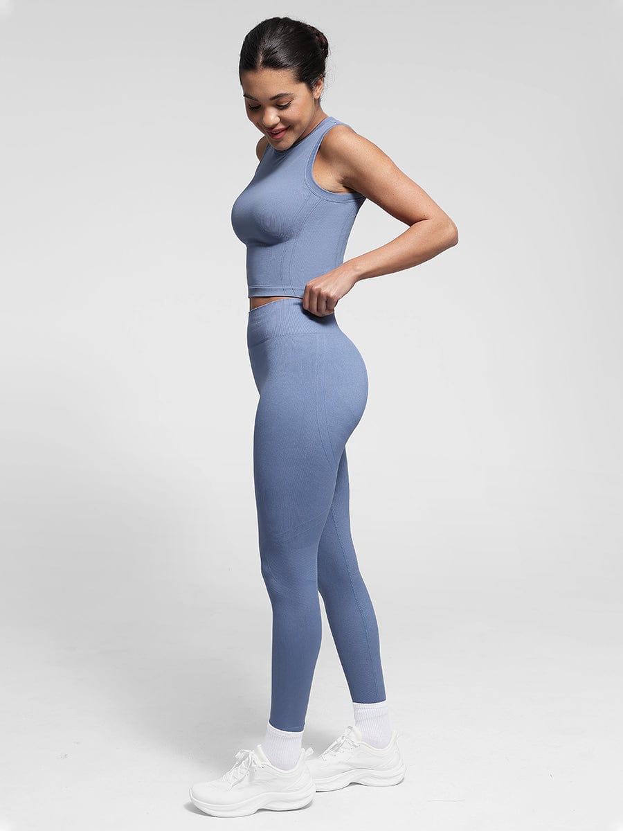Wholesale Supportive Seamless Sports Top with Built-in Bra & Removable Cups.